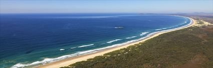 Smoky Beach - South West Rocks - NSW 2015 (PBH4 00 19446)